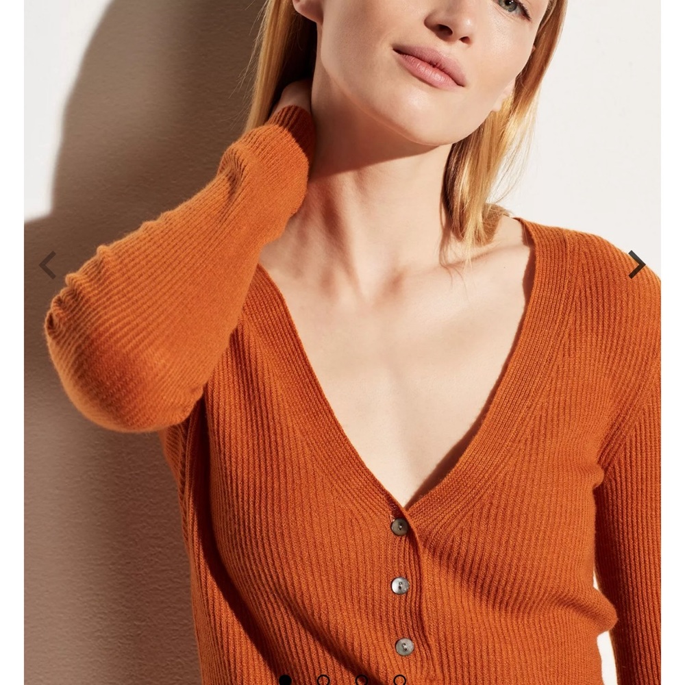 Vince Lightweight Cashmere Long Sleeve V-Neck Henley Sweater - Picture 7 of 7